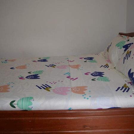 Chez Sabine Bed & Breakfast Abomey Dış mekan fotoğraf
