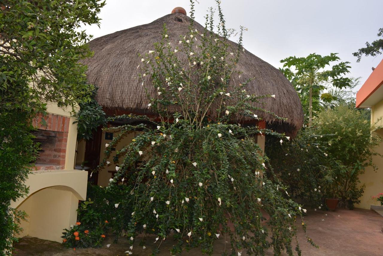 Chez Sabine Bed & Breakfast Abomey Dış mekan fotoğraf